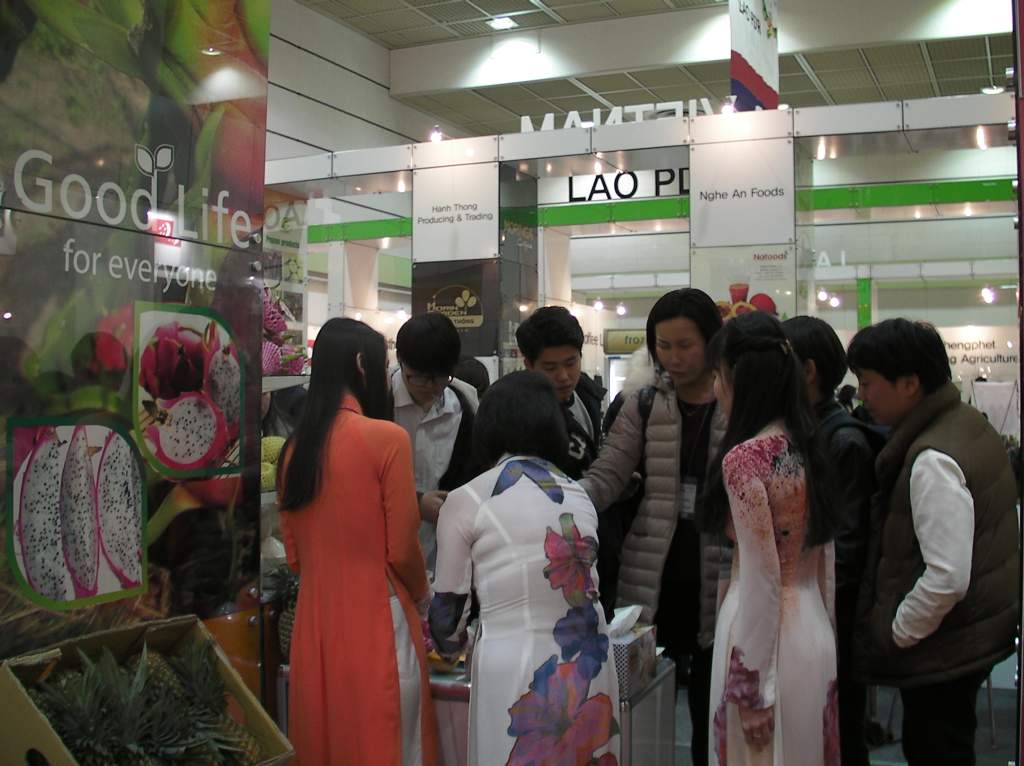 SANYO DIGITAL CAMERA